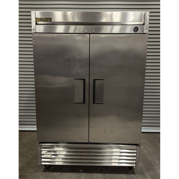 True T-49F 54" Double Door Stainless Freezer|4887/R8
