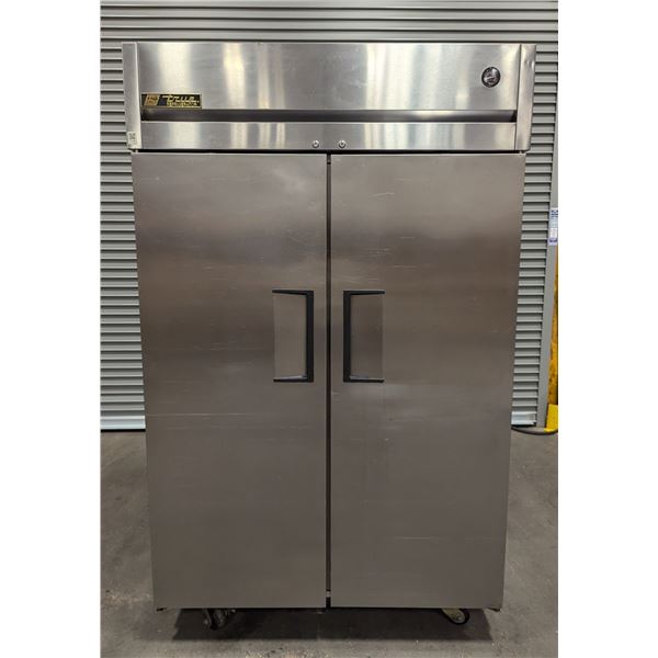 True TG2R-2S 51" Double Door Stainless Cooler|1337/R9