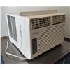 Image 3 : Soleus Air WS1-10E-02 Electronic Window Air Conditioner|FtG