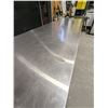 Image 3 : 96" x 30" Stainless Steel Work Table|Int4/L9