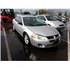 Image 2 : 2004 Dodge Stratus
