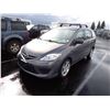 Image 1 : 2010 Mazda Mazda5