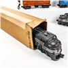 Image 17 : Lionel 2333 NYC EMD Engine Dummy KW Transformer +