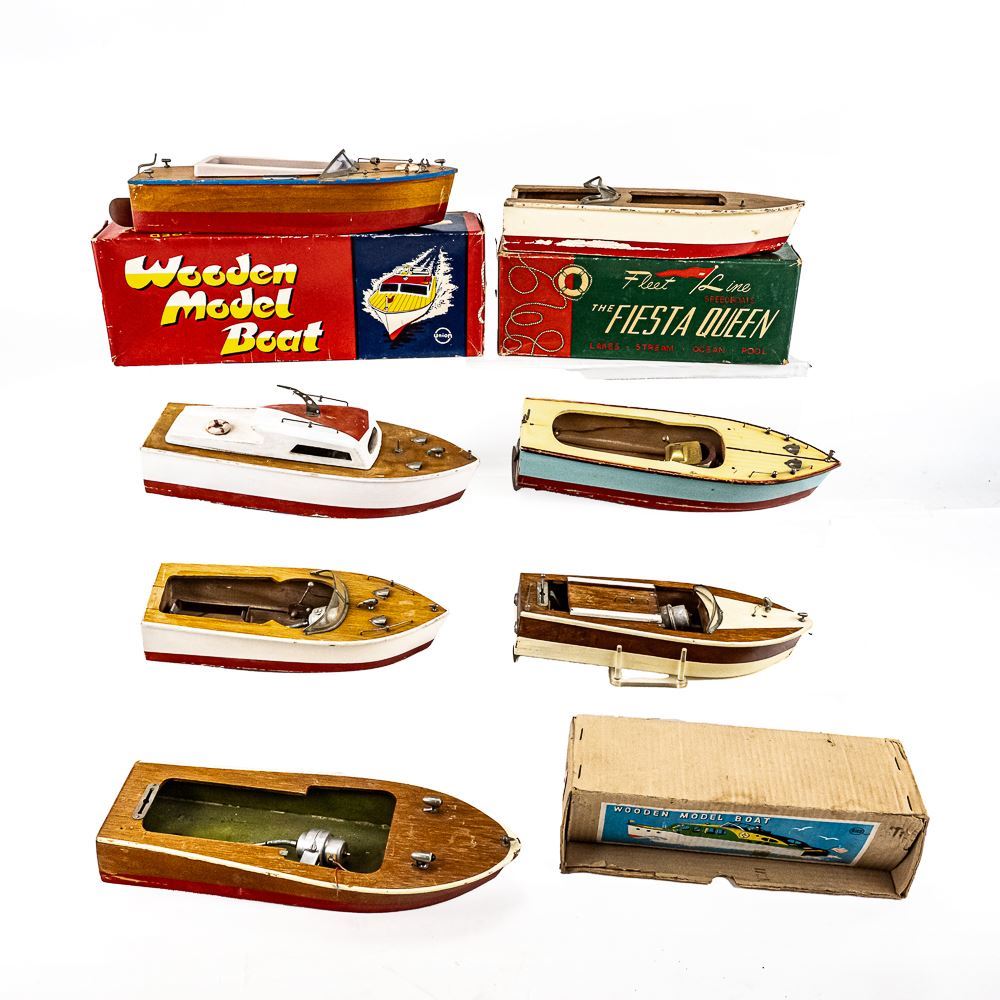 Toy Boat Collection Collection of (5) Assorted 50s 60s Toy Boats