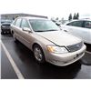Image 2 : 2004 Toyota Avalon RUNS WITH MECHANICAL PROBLEMS