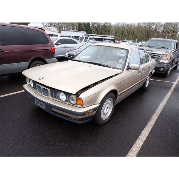 1993 BMW 525i