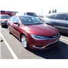 Image 2 : 2016 Chrysler 200