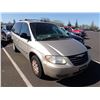 Image 2 : 2005 Chrysler Town and Country