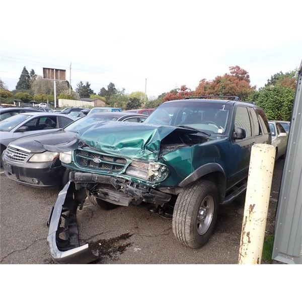 1999 Ford Explorer