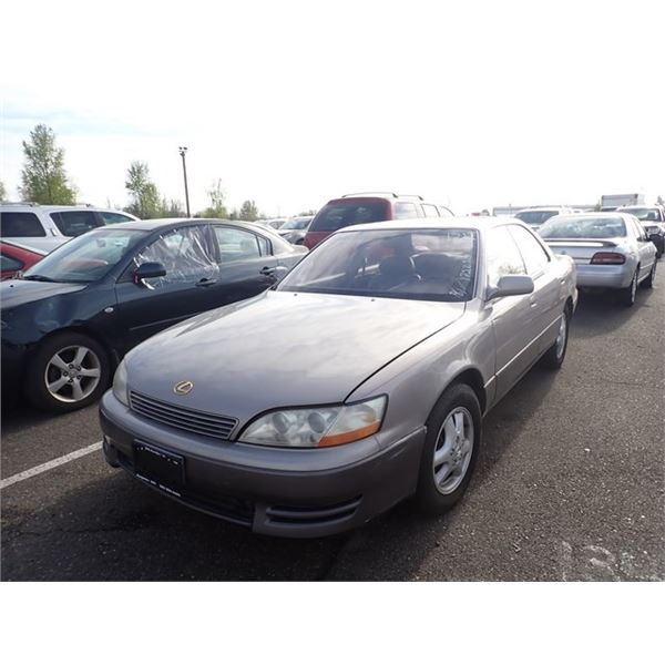 1993 Lexus ES 300