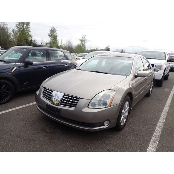 2004 Nissan Maxima