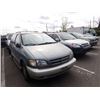 Image 2 : 2000 Toyota Sienna