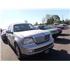 Image 2 : 2005 Lincoln Navigator