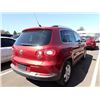 Image 3 : 2010 Volkswagen Tiguan