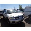 Image 2 : 2004 Mitsubishi Endeavor