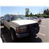 Image 2 : 1999 GMC Suburban