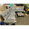 Image 2 : GREY EVA VOGUE COLLECTION OUTDOOR MODULAR SECTIONAL PATIO SET WITH TABLE
