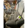 Image 2 : GILLMAN CREEK GREY POWER RECLINING SECTIONAL W/POWER HEADRESTS