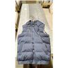 Image 3 : PAIR OF HEATIT.CA PUFFER STYLE RECHARGEABLE BATTERY OPERATED HEATED VESTS