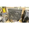 Image 2 : JOTUL GF 400 DV SEBAGO BLACK CAST IRON FREE STANDING GAS FIREPLACE *EXPLOSION PLATE MISSING*