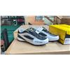 Image 2 : CASE OF 12 PAIRS OF EASTON DIAMOND LO WF2 BLACK/BLACK WHITE CLEATS SIZE 10 WOMENS