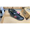 Image 2 : CASE OF 12 PAIRS OF EASTON MAESRO WF2 BLACK CLEATS SIZE 5 YOUTH