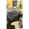 Image 2 : BLACK DELSEY 2-PIECE EXPANDABLE SPINNER LUGGAGE SET WITH COMBINATION LOCKS