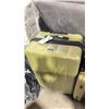 Image 2 : SAGE CALPAK 2-PIECE HARDSIDE EXPANDABLE SPINNER LUGGAGE SET WITH COMBINATION LOCKS