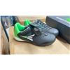 Image 2 : CASE OF 12 PAIRS OF EASTON MAKO.20 LOW WF2 BLACK/GREEN CLEATS SIZE 6Y