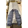 Image 4 : PAIR OF HEATIT.CA PUFFER STYLE RECHARGEABLE BATTERY OPERATED HEATED VESTS