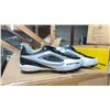 Image 2 : CASE OF 12 PAIRS OF EASTON DIAMOND LO WF2 BLACK/BLACK WHITE CLEATS SIZE 7 WOMENS
