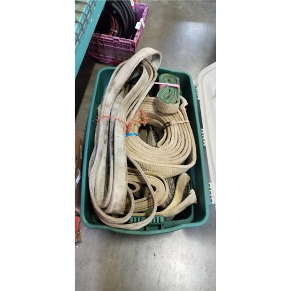 LARGE TOTE WITH TIE DOWN AND TOW STRAPS ETC.