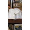 Image 1 : 85 NEW CHICKEN ROASTER CONTAINERS WITH VENTED LID