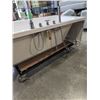 Image 8 : AS NEW OVE ACRYLIC DELUXE BATHTUB RIGHT HAND DRAIN