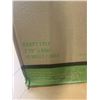 Image 2 : BOX OF 12 LEAF HAND PAPER TOWEL ROLLS