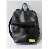 Image 1 : MATT & NATT LEATHER BACKPACK