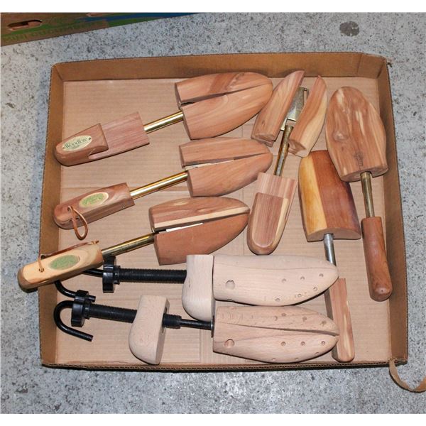 SHOE STRETCHERS