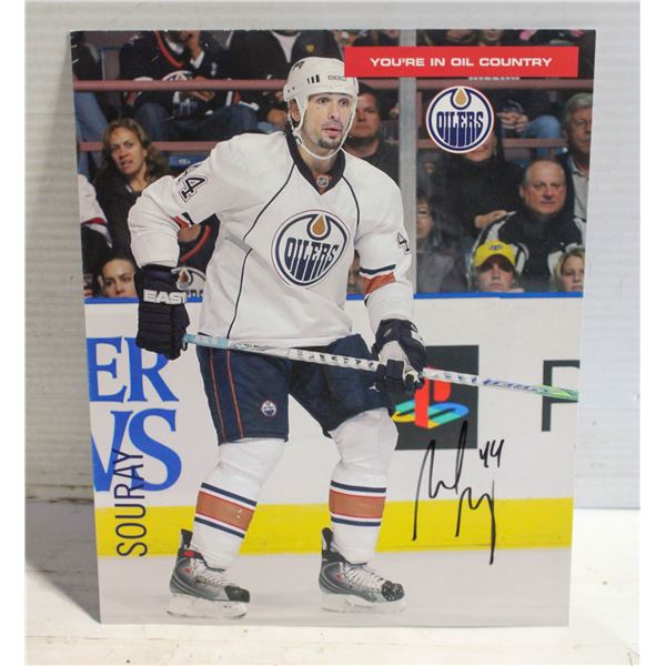 AUTOGRAPHED OILERS PHOTO (SOURAY #44)
