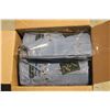 Image 1 : NEW MEN'S SHIRTS CASE OF 9 DENIM SIZE S