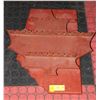 Image 1 : PAIR OF HANDMADE COLLECTABLE