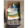 Image 1 : BOX OF MISC COOKWARE/KITCHEN ITEMS;PANS& KNIVES