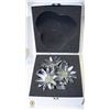 Image 2 : SWAROVSKI CRYSTAL MAXI FLOWER (NO DAMAGE)