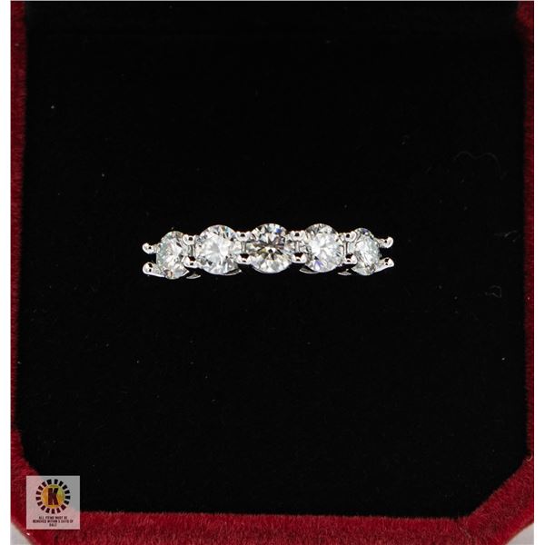 #2428-1.00 CT TW ROUND BRILLIANT CUT MOISSANITE