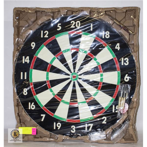 BRAND NEW DART BOARD WITH 2 SET OF DARTS