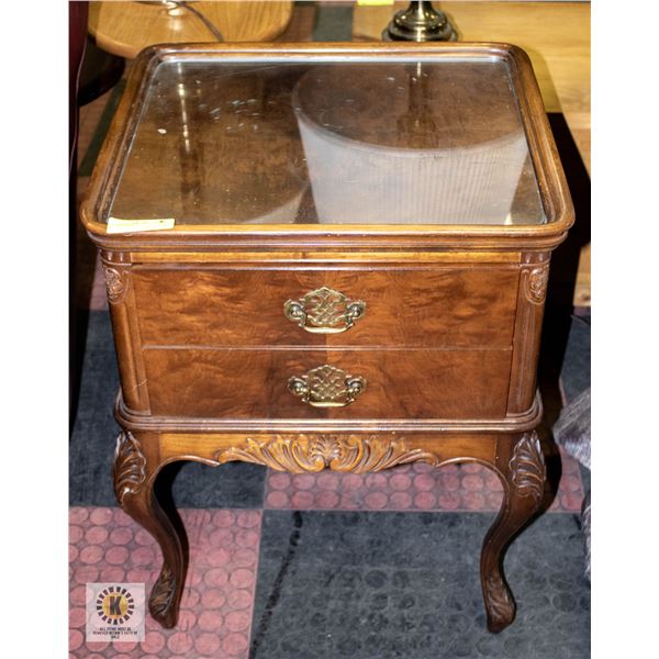 2 END TABLES H-26" W-18" L-20"