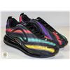 Image 1 : NEW NIKE AIRMAX 720 WMNS SIZE 6