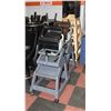 Image 1 : LOT OF 5 BOOSTER CHAIRS WITH 4 BOOSTER SEATS