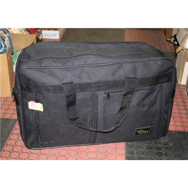 UNUSED LYNX BRAND DUFFLE BAG BLACK COLOUR