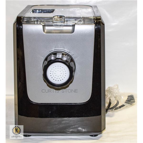 PASTA MAKER BY CURTIS STONE