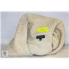 Image 1 : HUDSON BAY WOOL SWEATER LADIES MEDIUM-ESTATE